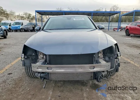 2019 Audi A4 Premium z USA, uszkodzony, nr VIN WAUGMAF40KN010016